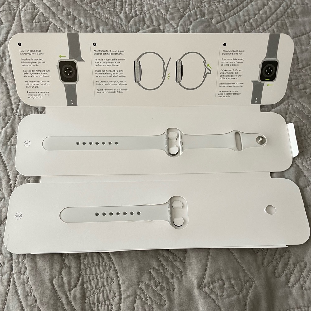 Apple white silicone watch band 40mm s/m, m/l